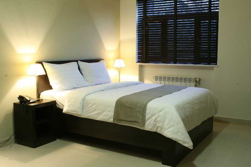 Hotel Meg Γιερεβάν Εξωτερικό φωτογραφία