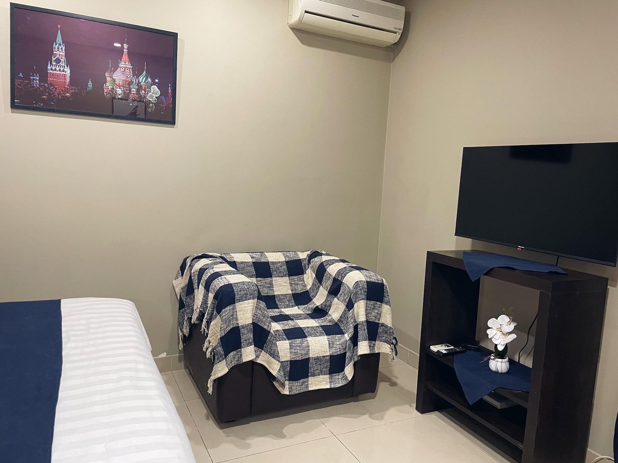 Hotel Meg Γιερεβάν Εξωτερικό φωτογραφία