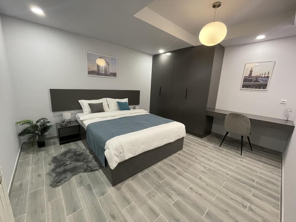 Hotel Meg Γιερεβάν Εξωτερικό φωτογραφία